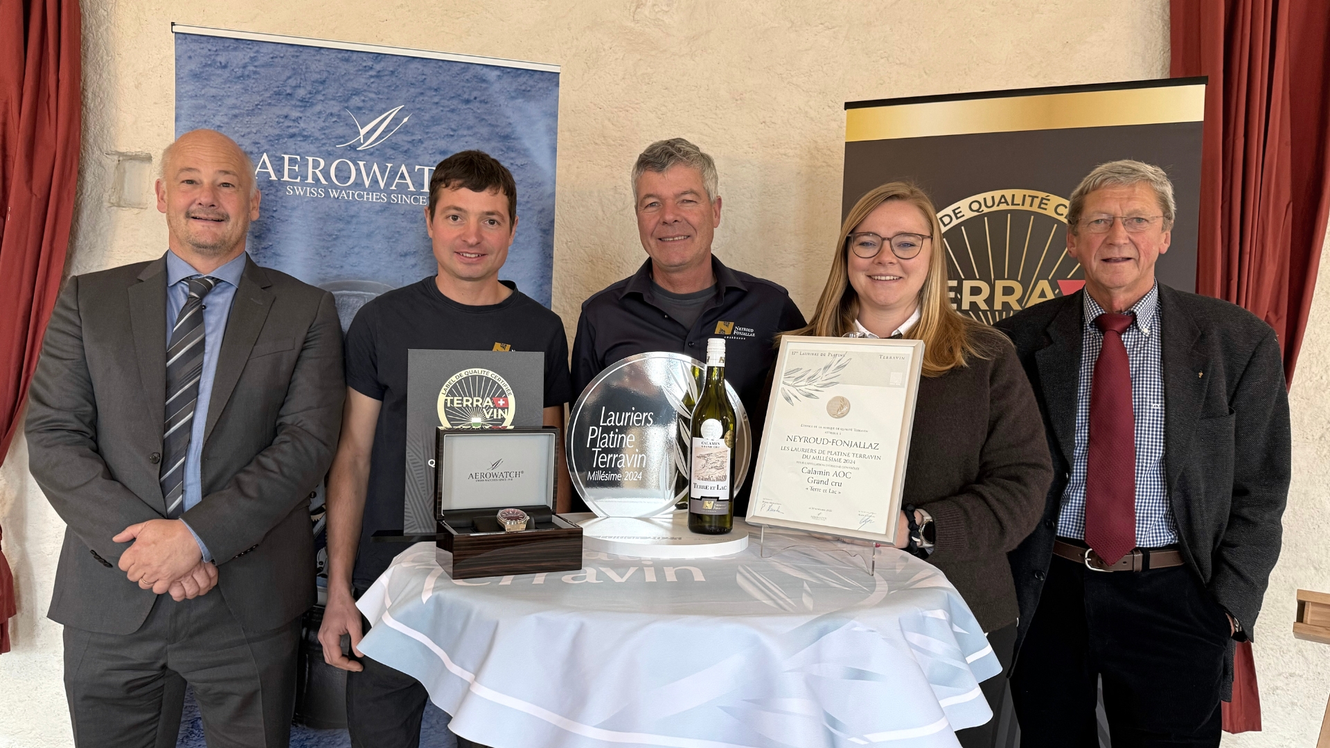 De gauche à droite: Alain Chapuis, Jonas et Jean-François Neyroud-Fonjallaz, Valérie Dittli et Pierre Monachon (photo m.à.d.) De gauche à droite: Alain Chapuis, Jonas et Jean-François Neyroud-Fonjallaz, Valérie Dittli et Pierre Monachon (photo m.à.d.)